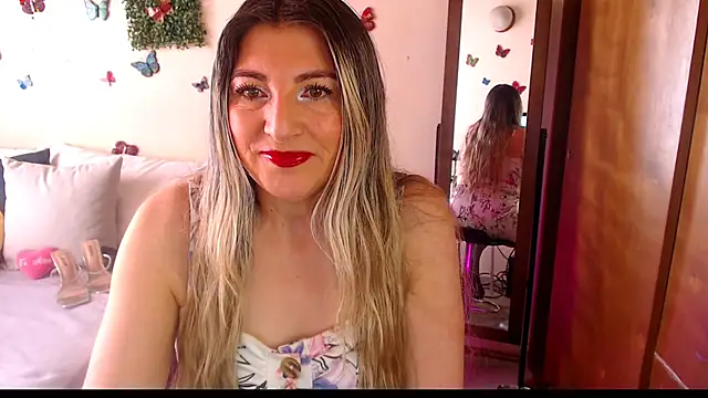 Jolie-Mature online show from April 20, 2026, 7:48 pm