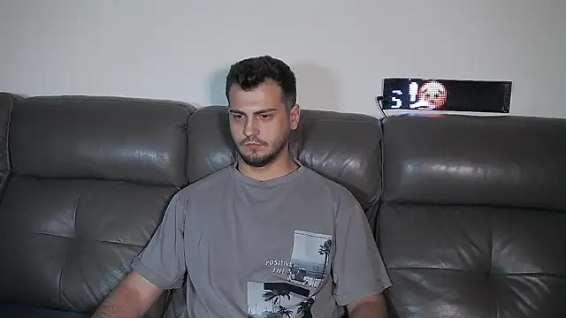 Snapshot of CrazyDom1 chatting on August 3, 2026, 10:46 pm CrazyDom1 online show from August 3, 2026, 10:46 pm
