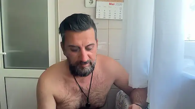 Snapshot of TigerOne19 chatting on May 11, 2026, 2:45 pm TigerOne19 online show from May 11, 2026, 2:45 pm