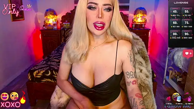 Magnificent Goddess online show from April 18, 2026, 6:06 am