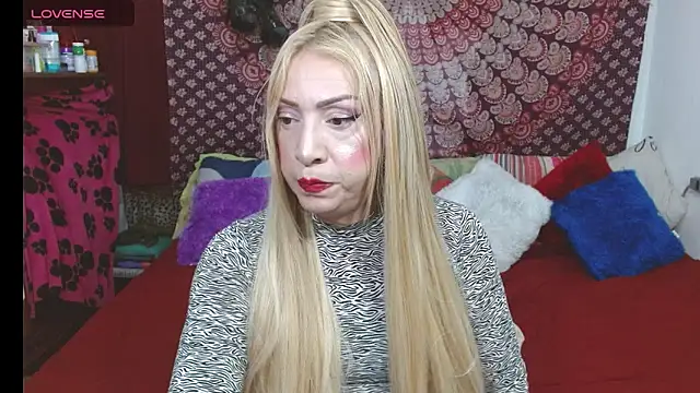 elena evans online show from November 30, 2025, 5:17 pm