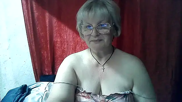 Gina Marlyn online show from April 18, 2026, 9:37 pm