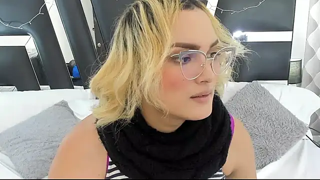 katya kozlov online show from February 13, 2025, 2:56 am