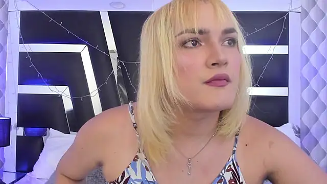 katya kozlov online show from November 11, 2025, 9:48 pm