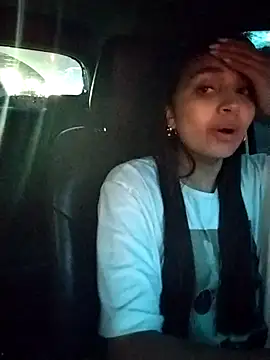 aisha es online show from September 12, 2025, 11:04 pm