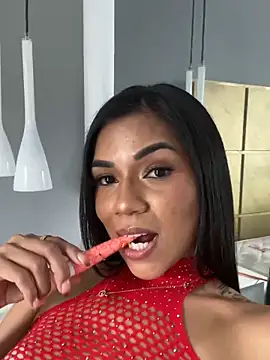 MauraGray online show from February 7, 2025, 6:56 pm