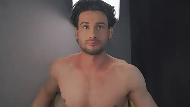 Keen   Luckystrike online show from February 16, 2025, 10:10 pm