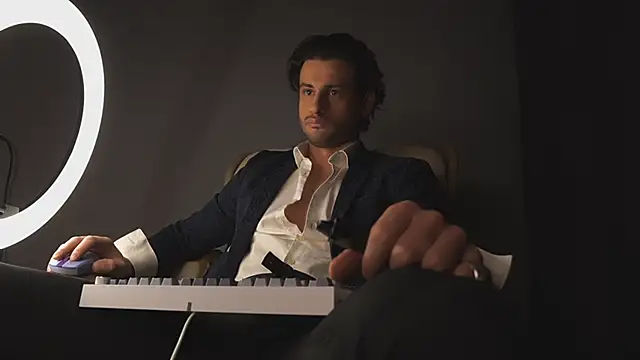 Keen   Luckystrike online show from March 9, 2025, 3:01 am