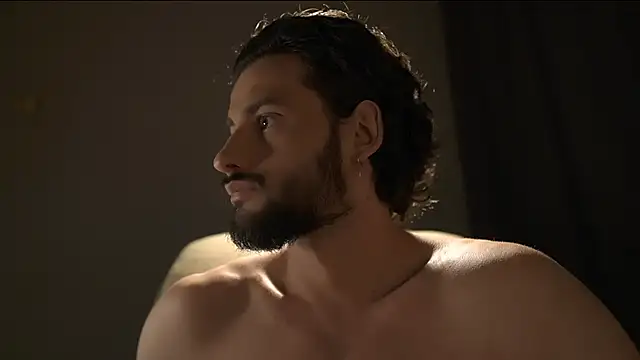 Keen   Luckystrike online show from April 21, 2026, 5:28 pm