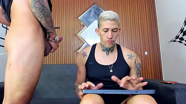 yeckodream online show from March 10, 2025, 9:53 am