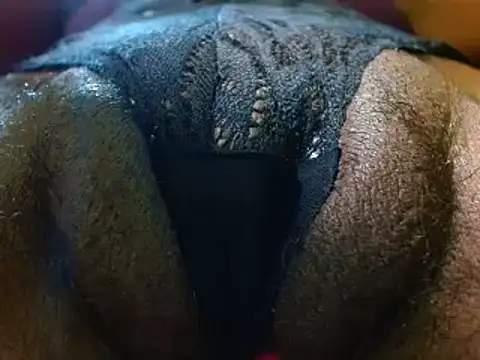 bethanywilson 23 online show from February 13, 2025, 2:52 pm