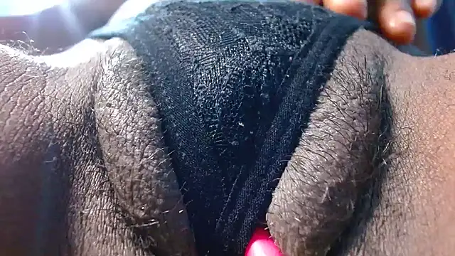 bethanywilson 23 online show from April 21, 2026, 7:06 pm