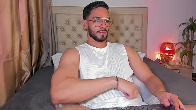 Josseph1  online show from February 8, 2025, 12:17 am