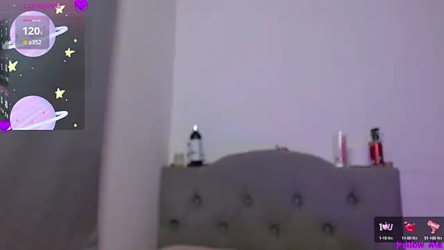 Red-moon1 online show from February 16, 2025, 3:59 pm