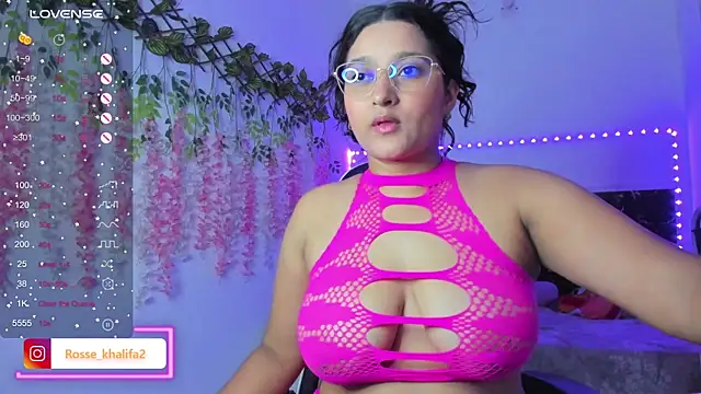Snapshot of Rosse_khalifa2 chatting on February 4, 2025, 11:27 pm Rosse khalifa2 online show from February 4, 2025, 11:27 pm