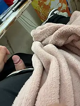 buri232 online show from March 4, 2025, 7:51 am