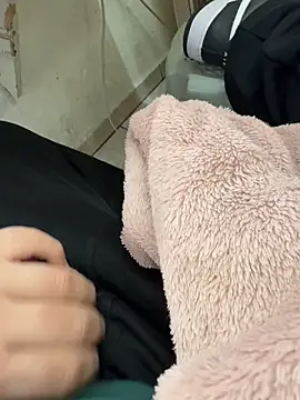 buri232 online show from March 7, 2025, 2:12 pm