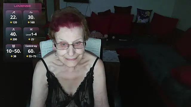 HeisseomaOriginal online show from January 26, 2025, 8:14 am