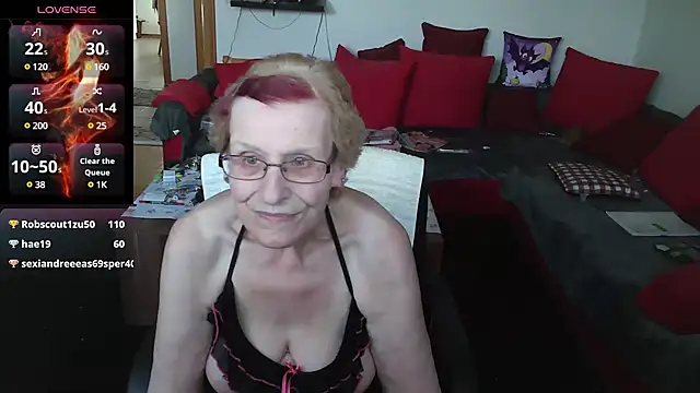 HeisseomaOriginal online show from February 23, 2025, 2:25 pm