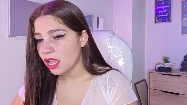 bluee hazell online show from February 1, 2026, 10:25 am