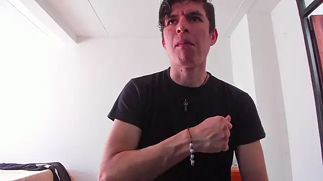 Headhunterdz online show from March 23, 2026, 8:46 pm