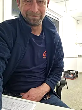 Mjn34 online show from January 14, 2025, 7:06 am