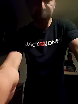 Mjn34 online show from October 13, 2025, 5:40 am