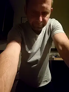 Mjn34 online show from December 22, 2025, 6:10 am