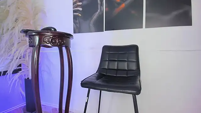 Sophia Cameron online show from February 8, 2025, 7:04 am