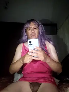 Snapshot of karlaalva chatting on April 15, 2026, 6:53 am karlaalva online show from April 15, 2026, 6:53 am