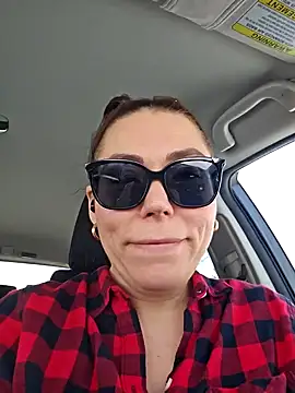 Ellie-L-Elizabeth online show from February 18, 2025, 2:27 pm