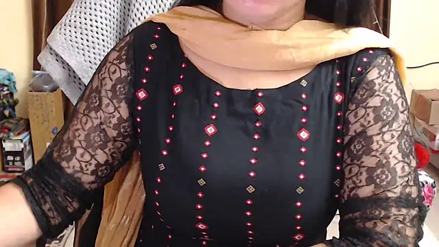 Naughty Kashish online show from March 5, 2025, 6:33 am