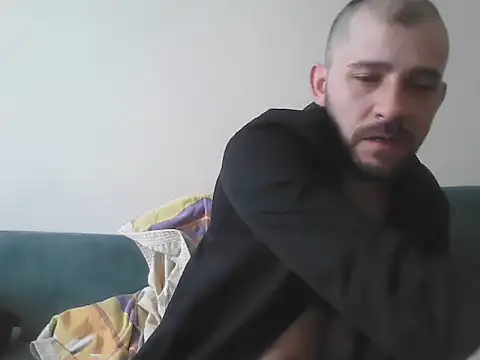 NiiiRvaNaa online show from February 24, 2025, 8:49 am