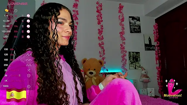 gabrielatafur  online show from December 14, 2024, 1:17 am