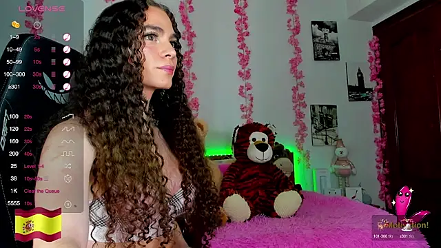 gabrielatafur  online show from January 13, 2025, 8:58 am