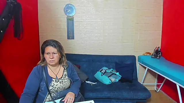 Snapshot of lesbiancuple chatting on September 10, 2025, 12:21 am lesbiancuple online show from September 10, 2025, 12:21 am