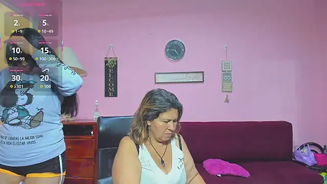 Snapshot of lesbiancuple chatting on October 7, 2025, 9:45 pm lesbiancuple online show from October 7, 2025, 9:45 pm