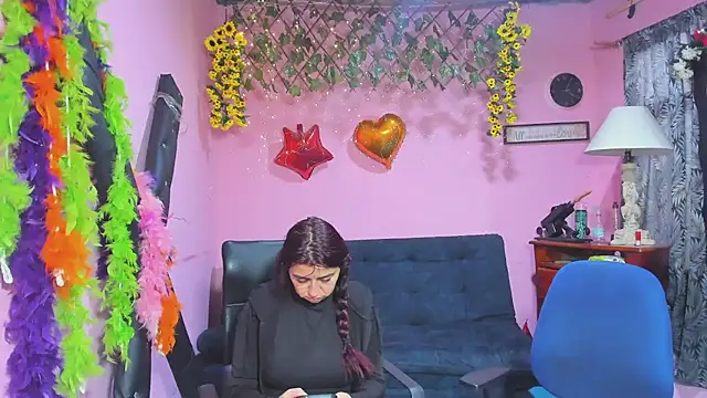 Snapshot of lesbiancuple chatting on February 25, 2026, 12:04 pm lesbiancuple online show from February 25, 2026, 12:04 pm