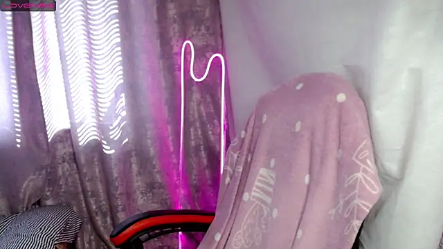 Careys universe online show from April 26, 2026, 4:43 am