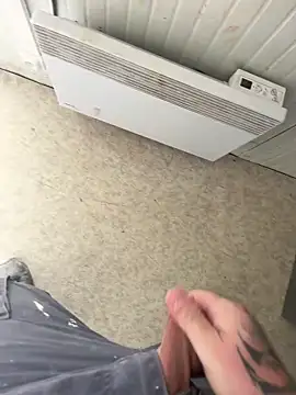 RenaudS-02 online show from April 21, 2026, 12:33 pm