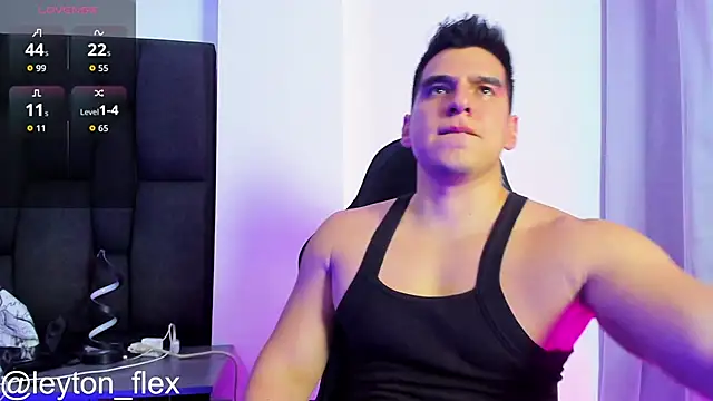 leyton flex online show from October 6, 2025, 11:24 pm