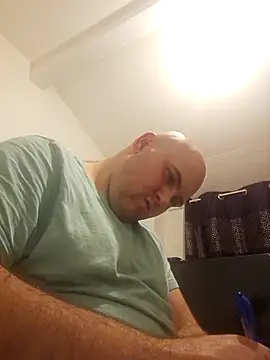 mario890605 online show from September 12, 2025, 10:43 pm