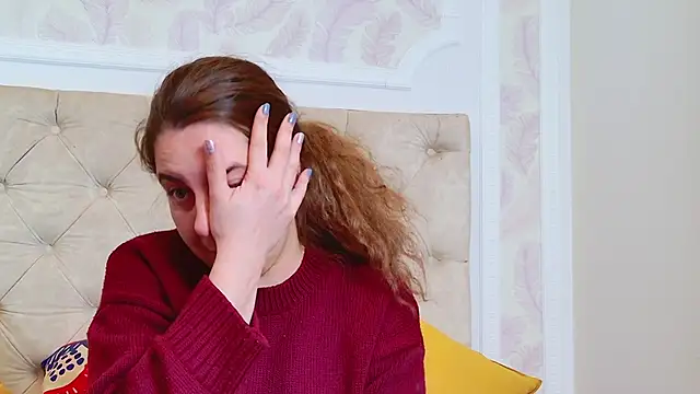 KarinaNoir online show from March 18, 2026, 4:15 am