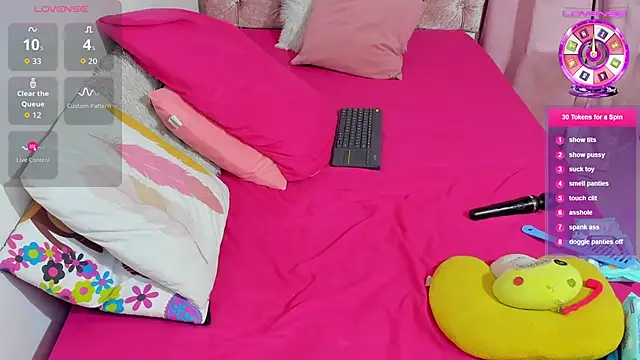 amy petite online show from January 7, 2026, 9:39 pm