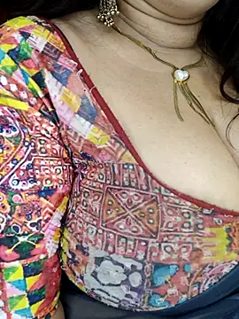 SIDDHAA--897 online show from April 14, 2026, 6:03 pm