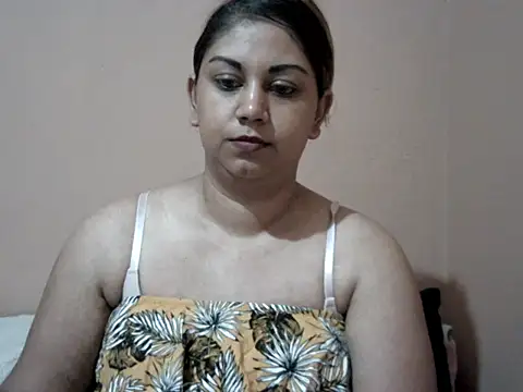 bellachow10 online show from January 16, 2026, 7:45 am