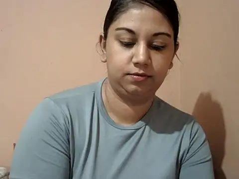 bellachow10 online show from March 10, 2026, 6:18 am