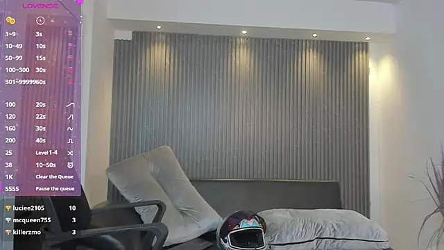 kimbrownn online show from January 23, 2025, 6:14 pm