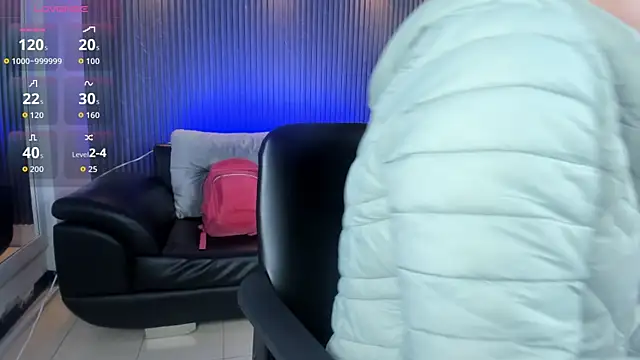 kimbrownn online show from September 30, 2025, 12:21 pm