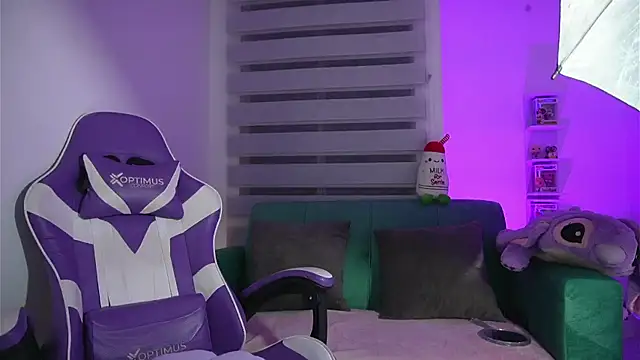 sophie cute66 online show from March 29, 2026, 3:39 am